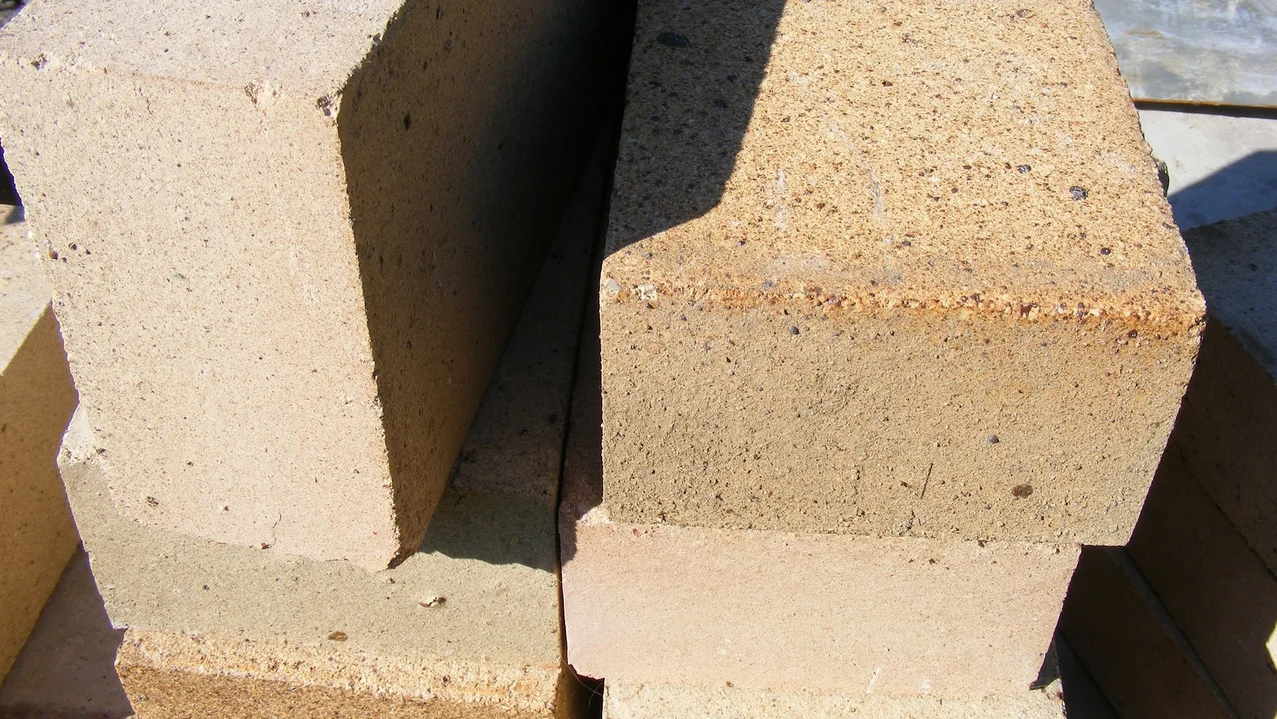 Schamotte im Brennraum welche Funktion hat sie?