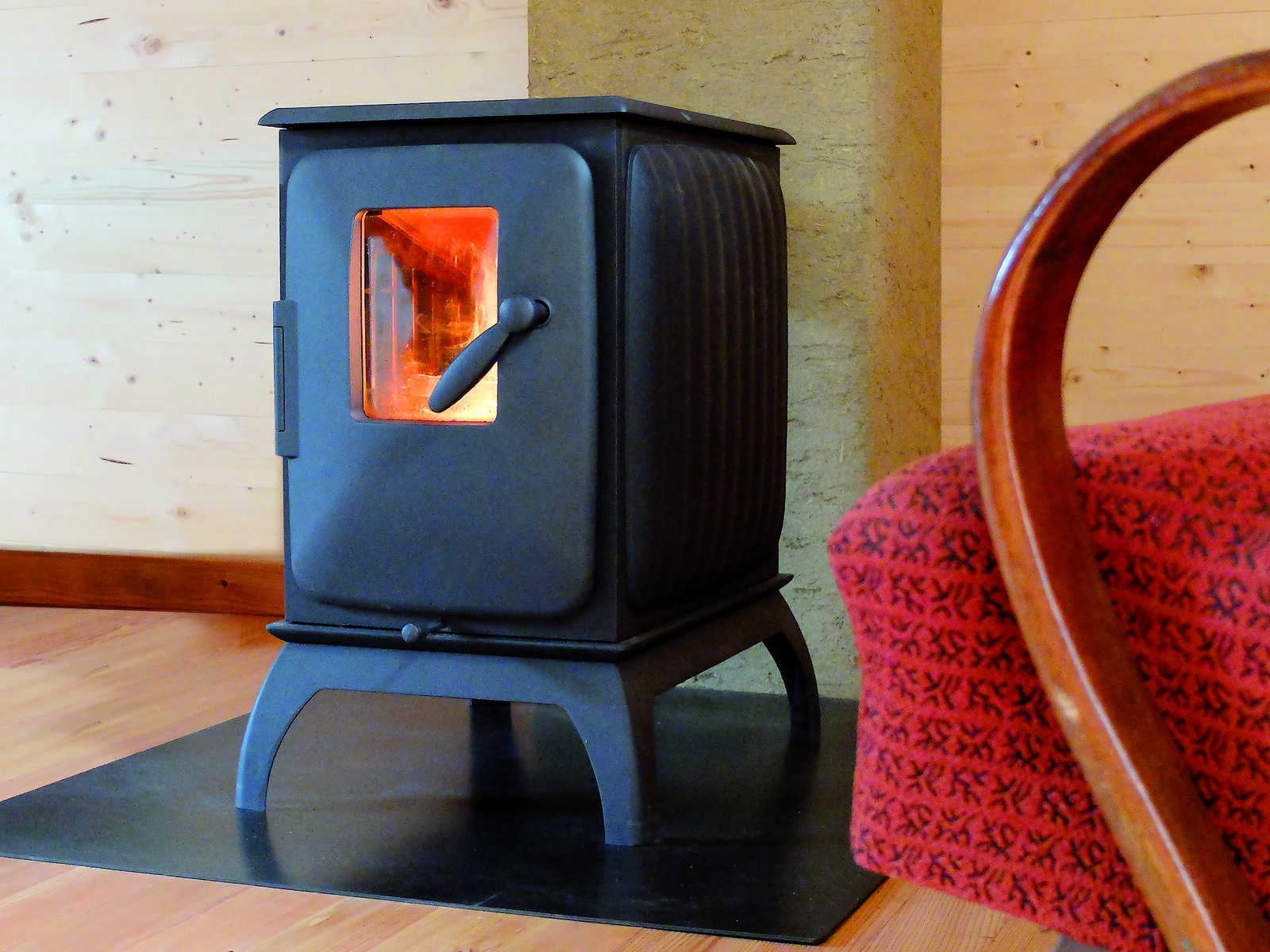 Iron Dog No 01 im Wohnraum